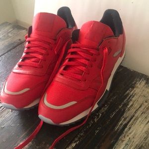 Reebok classic men’s 14 Red